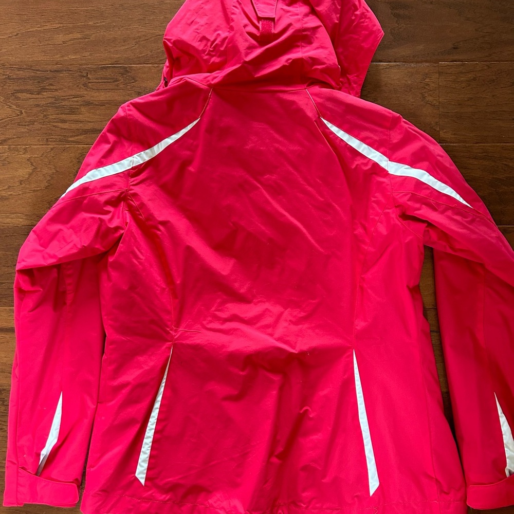 Women Columbia interchange hiking jacket. Like new. Size M. - Picture 3 of 5